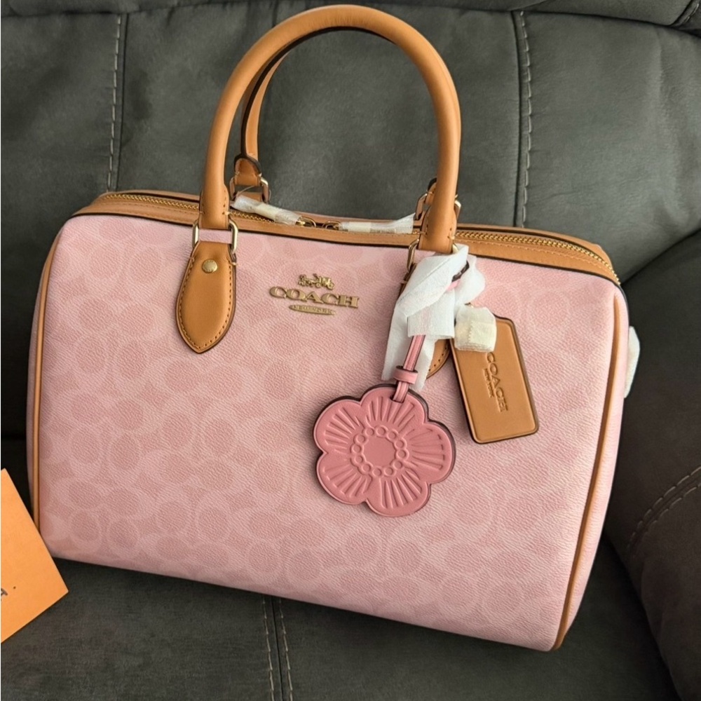 Coach LARGE Rowan Powder Pink